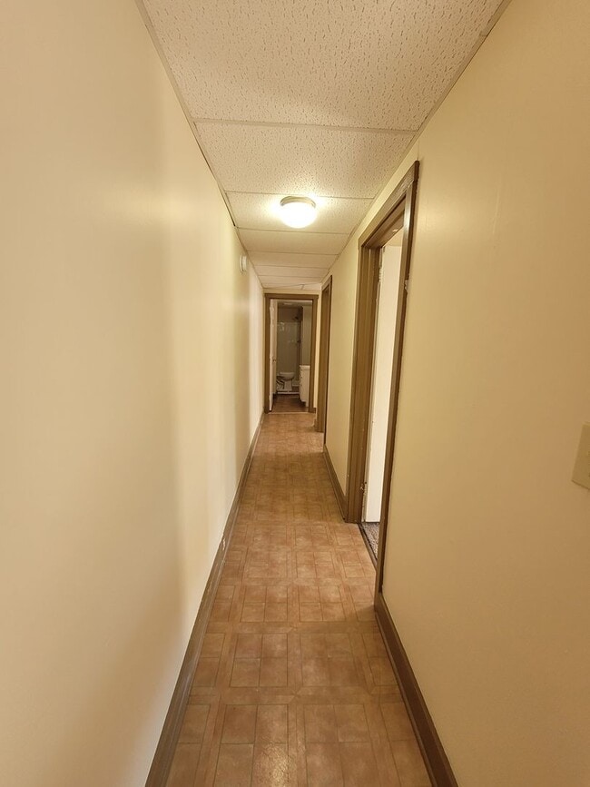 Building Photo - 52-54 East Chestnut Street