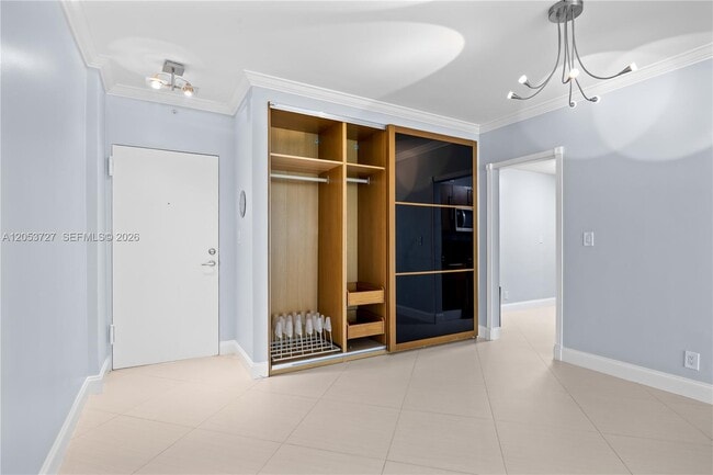 Building Photo - 3001 S Ocean Dr