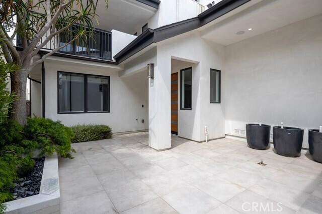 Building Photo - 319 Jasmine Ave