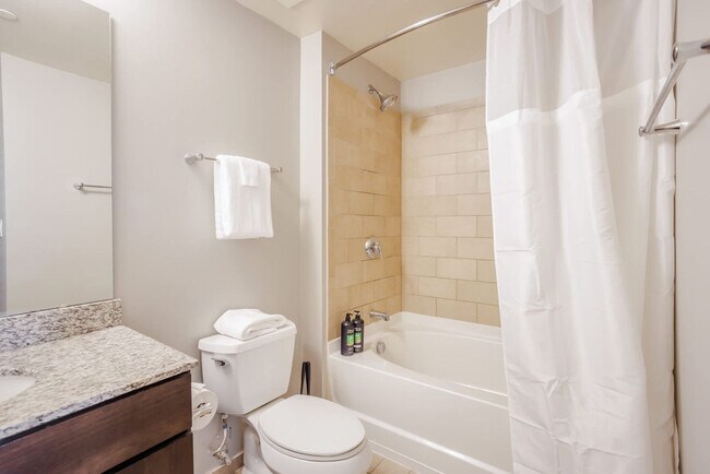 Building Photo - 121 E Freedom Way