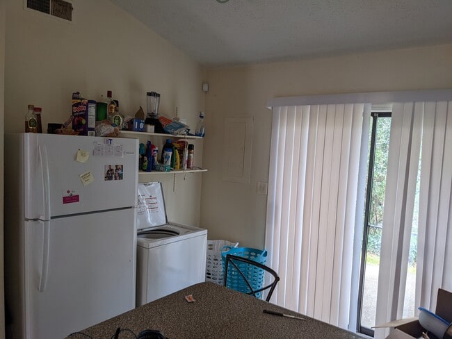 Building Photo - 845/847 Mitchell Bridge Road Duplex