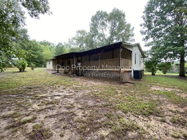 Building Photo - 2036 Mt Olive Rd