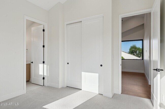 Building Photo - 6306 N 10th Dr