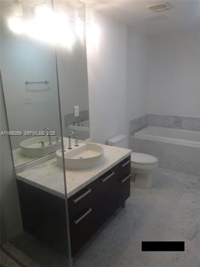 Building Photo - 244 Biscayne Blvd