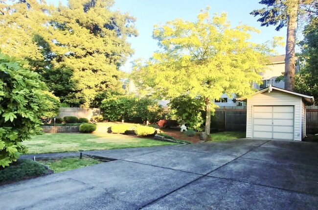 Fenced in back yard - 11728 SE Madison St