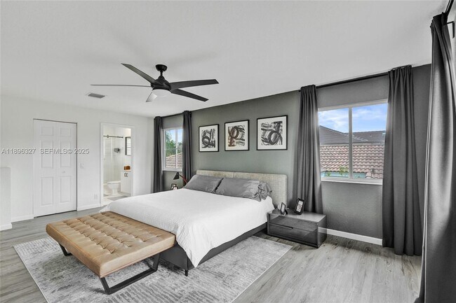 Building Photo - 1725 Winterberry Ln