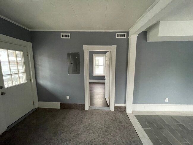 Living Room - 145 Railroad St