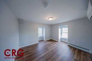 Building Photo - 81 Alder St