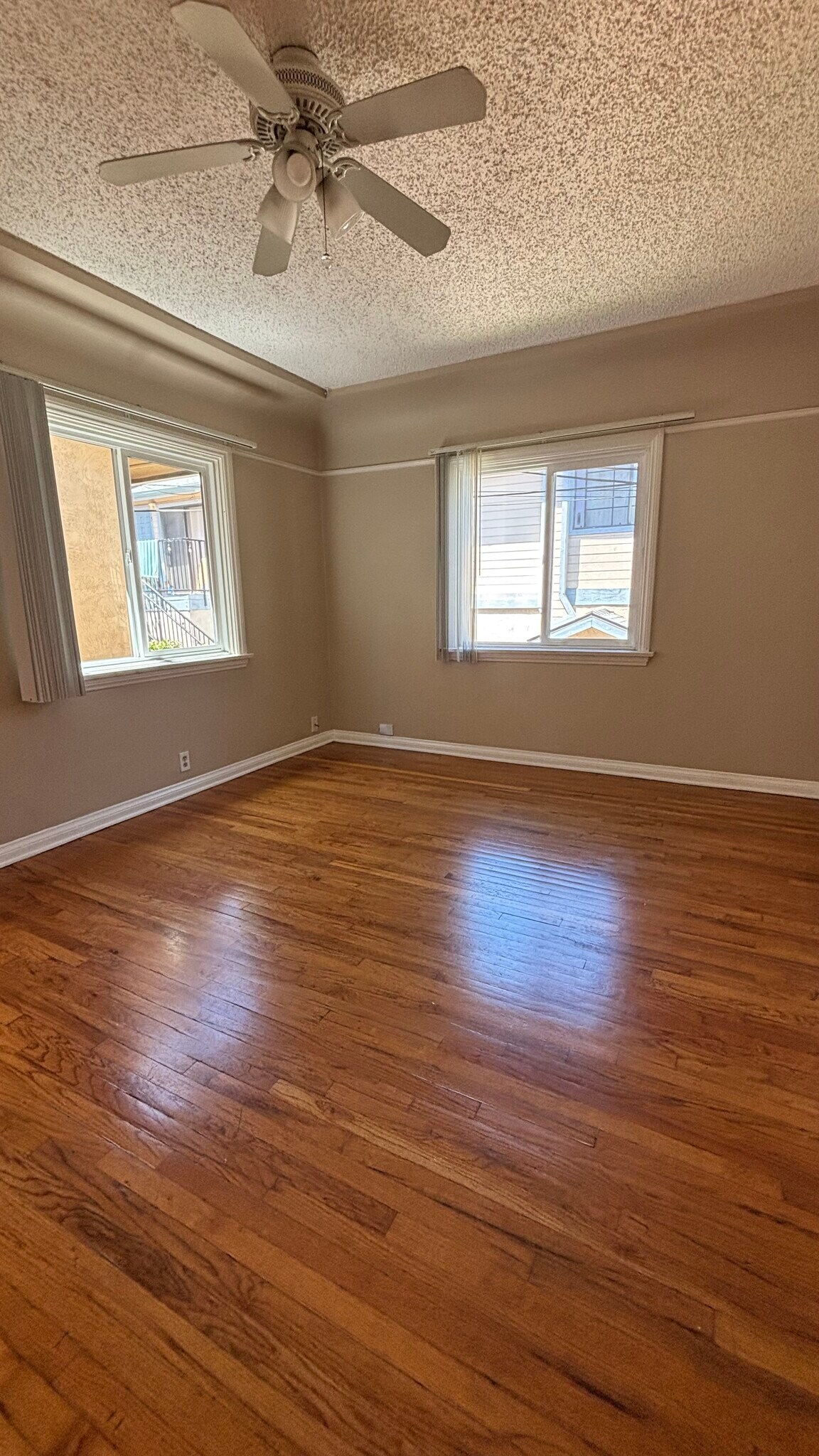 Bedroom 1 - 3949 1/2 32nd St
