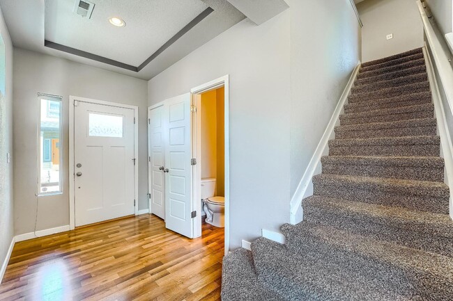 Building Photo - 3 Bedroom single family home in Denver