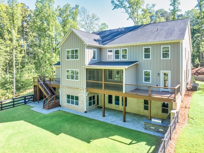 Building Photo - 15448 Hopewell Rd