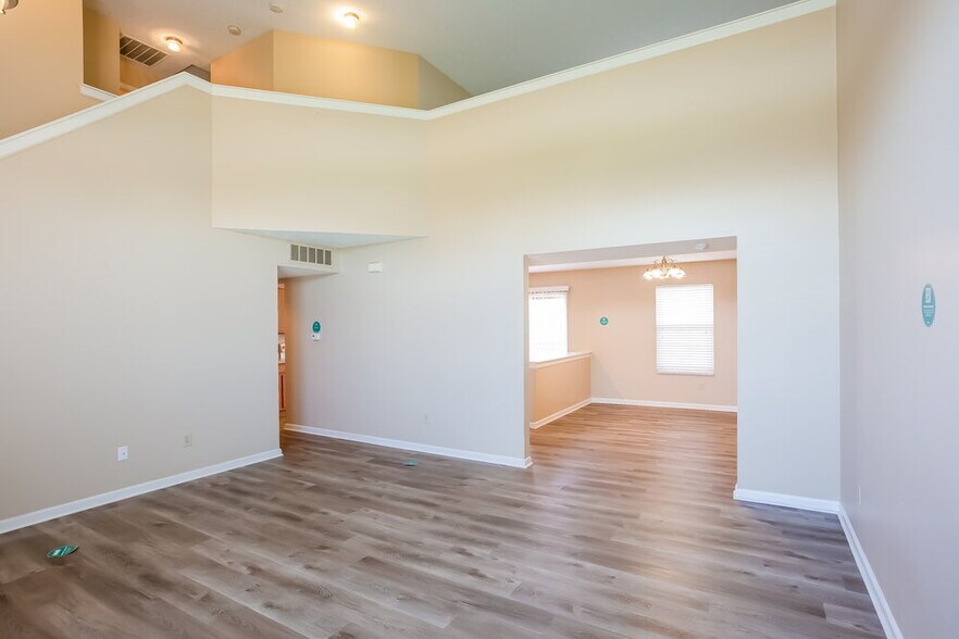 Building Photo - 2962 Limber Pine Dr