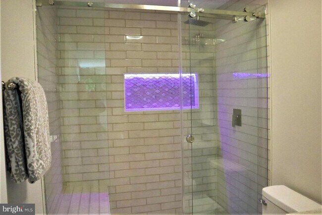 Building Photo - Charming Restored 5BR, 3.5BA Colonial Minutes from D.C.