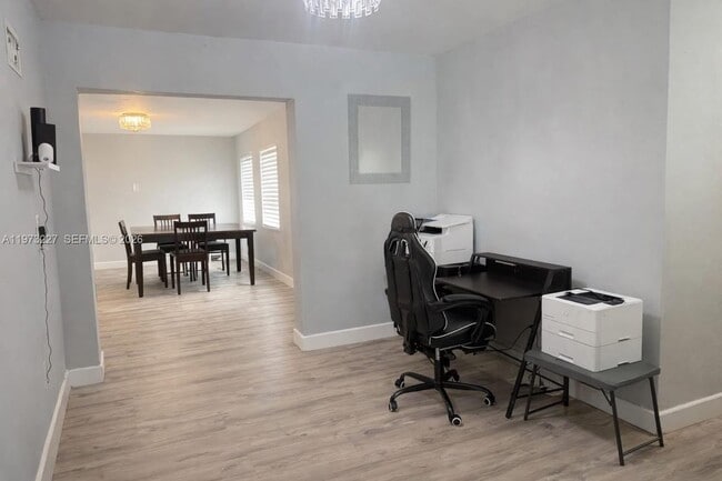 Building Photo - 6305 Hayes St