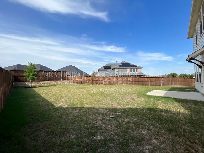 Building Photo - 225 Lemley Dr