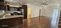 Building Photo - 2536 W Pikes Peak Dr