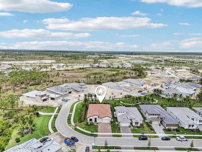 Building Photo - 13621 Le Christine Dr