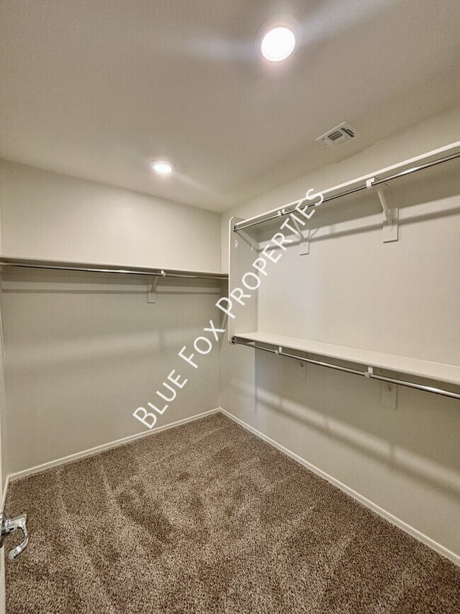 Building Photo - 8518 W Pelican Pl