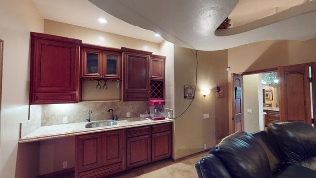 Building Photo - Furnished 5-Bedroom Home with Indoor Pool & Amenities