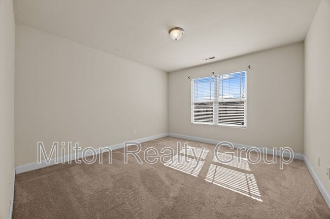 Building Photo - 26 River Stancil Dr