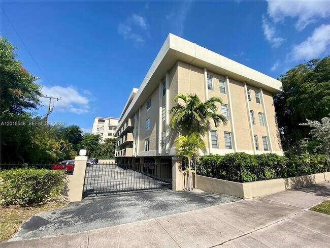 Building Photo - 110 Salamanca Ave