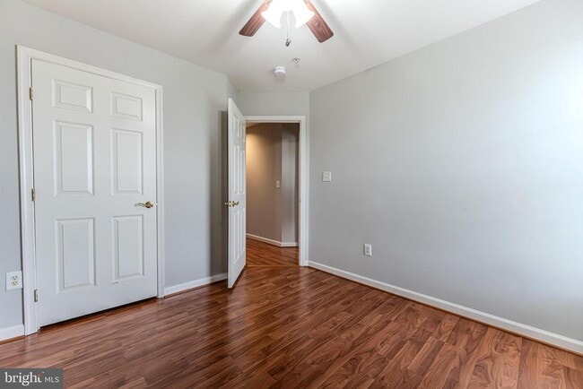 Building Photo - 1552 Oakley Ln