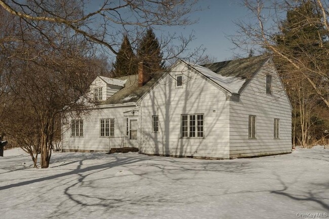 Building Photo - 1539 Hollow Rd