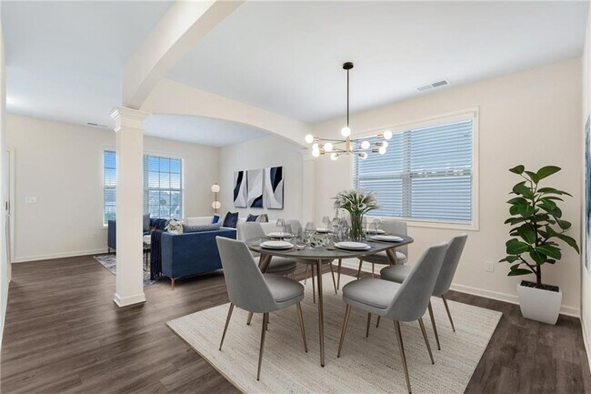 Building Photo - 153 Wayside Terrace