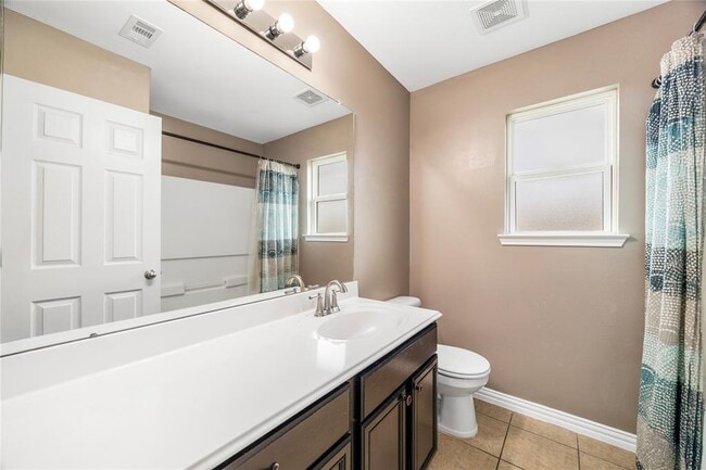 Building Photo - 8615 Gander Bayshore Ln