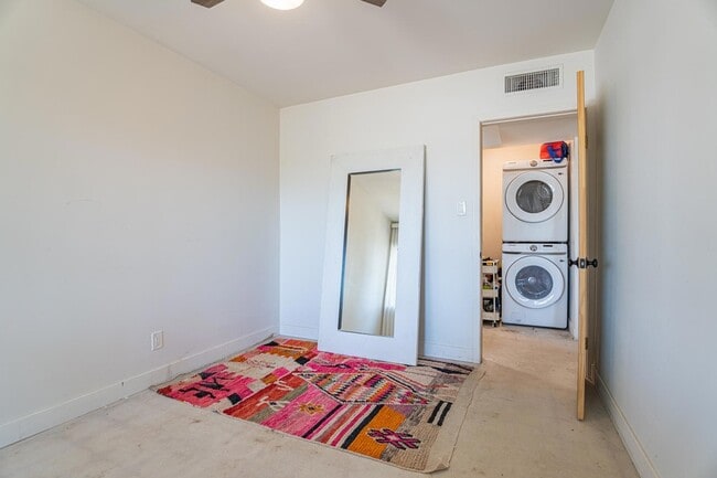Building Photo - 44828 Rubidoux St