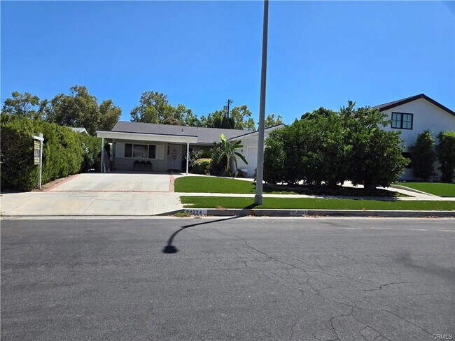 Building Photo - 24224 Welby Way