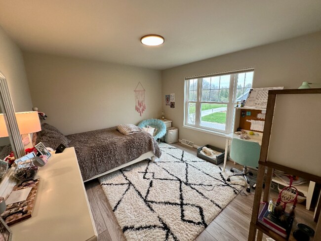 Building Photo - 10611 Coneflower Ct