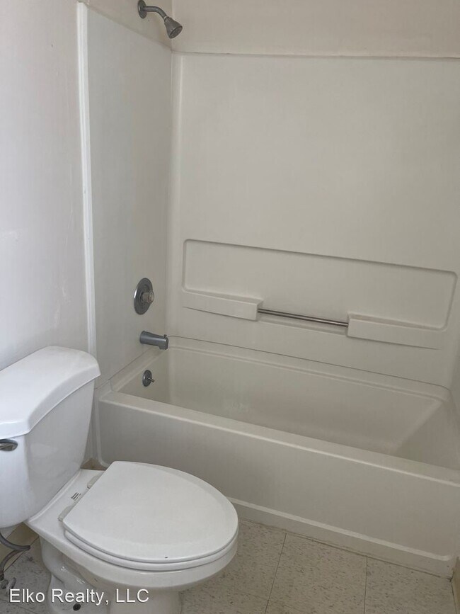 Building Photo - 1 br, 1 bath House - 752 Sage Street 3C