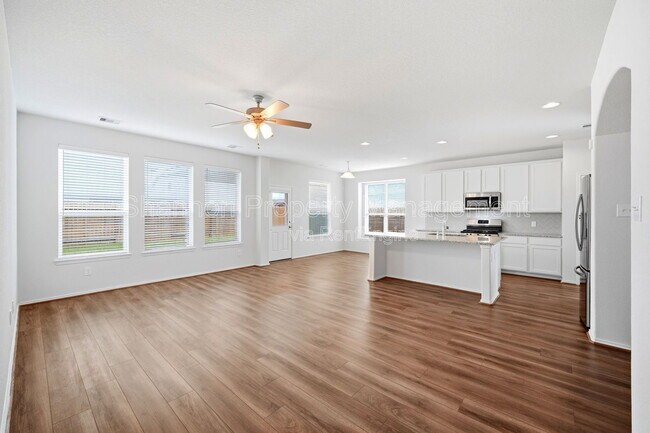 Building Photo - 5309 Camerford Ct