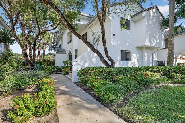Building Photo - 15314 Strathearn Dr