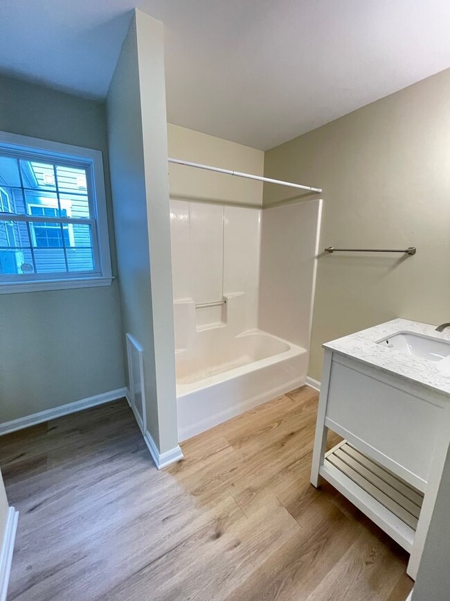 Building Photo - Incredible, newly renovated 3 br 3.5 ba Ca...