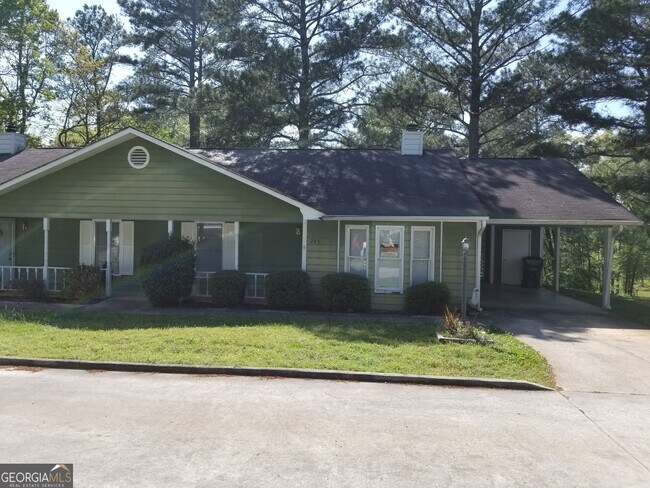 Primary Photo - 203 Turkey Mountain Blvd NE