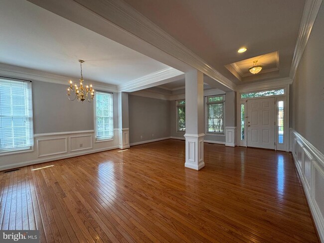 Building Photo - 13868 Piedmont Vista Dr