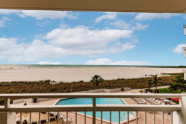 Building Photo - 180 Seaview Ct