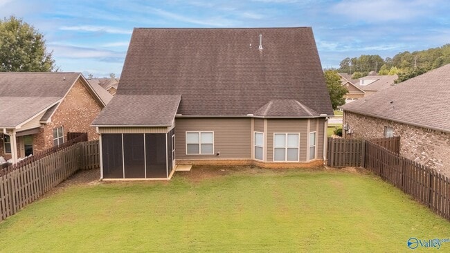 Building Photo - 110 Wolf Creek Trail SW