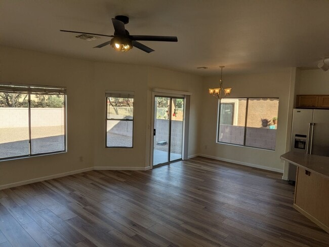 Building Photo - Three bedroom rental in Rancho Sahuarita Move -in ready