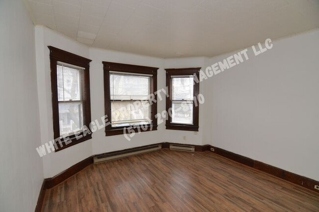 Building Photo - 1510 E Gibson St