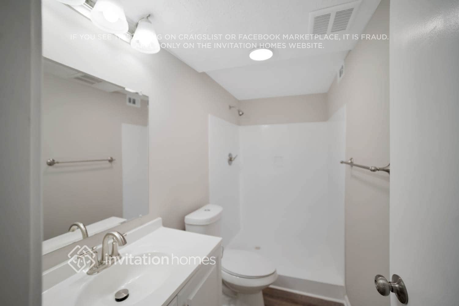 Building Photo - 3200 Vail Ct SW