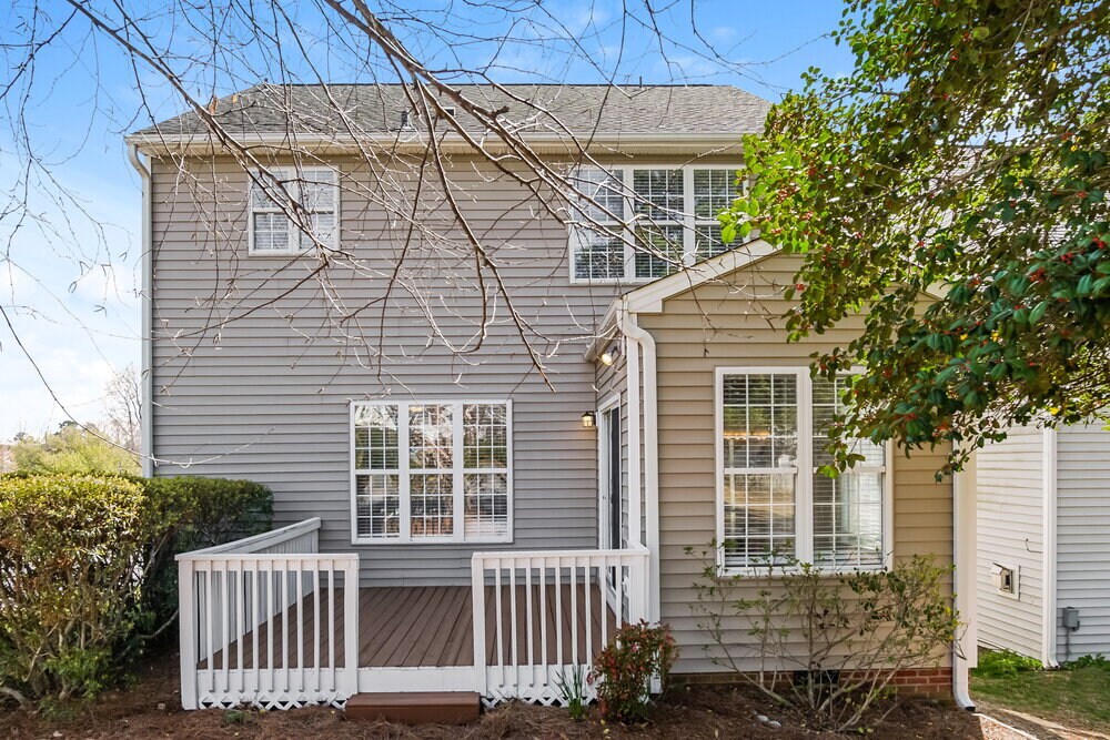 Building Photo - 1969 Shadow Glen Dr