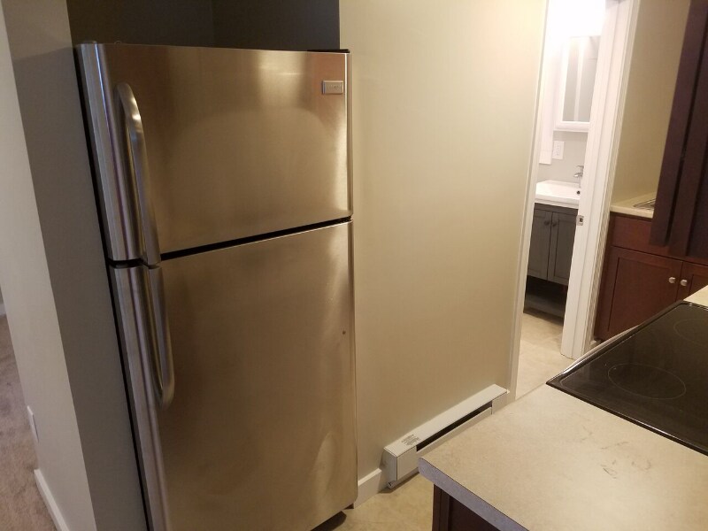 Building Photo - 68 Pearl St