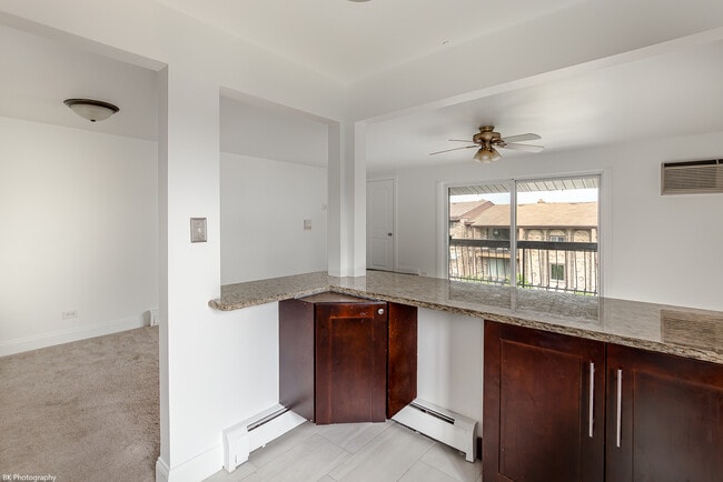 Building Photo - 15834 Orlan Brook Dr
