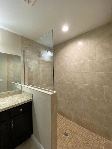 Building Photo - 5860 SW 197th Terrace