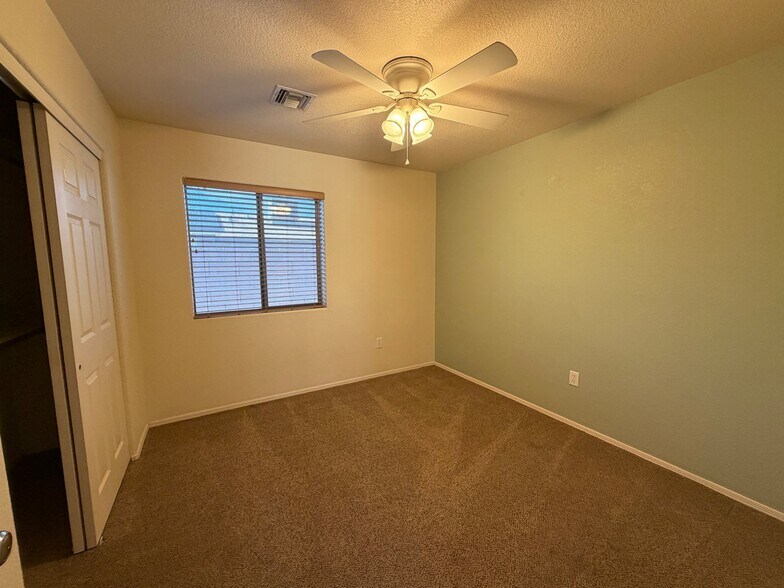 Building Photo - 10355 Typhoon Ave