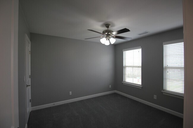 Building Photo - 8299 Tapoco Ln