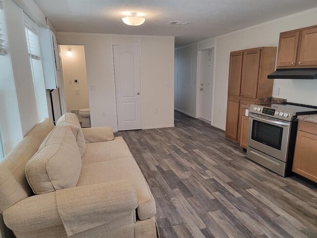 Building Photo - 5700 Holiday Park Blvd